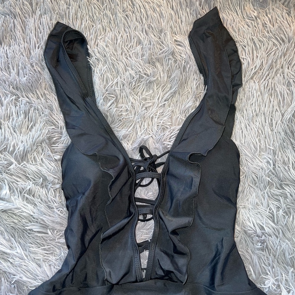 ❌SOLD❌ Zaful one piece Women’s Bathing suits 🩱 - Picture 4 of 5